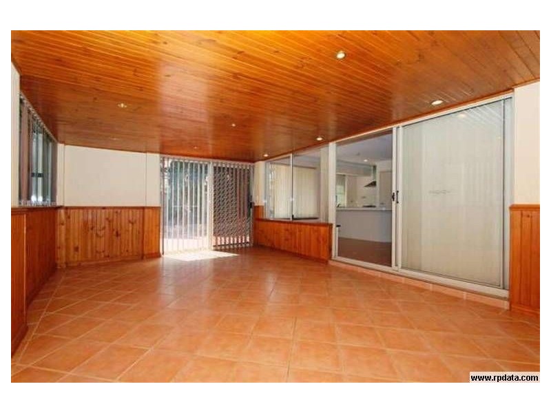 33 Addison Gardens, Merriwa WA 6030