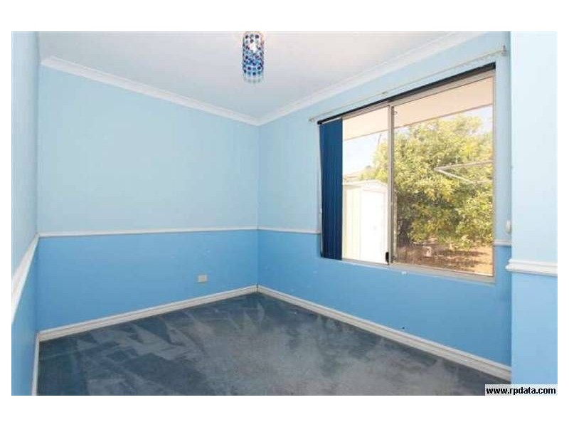 33 Addison Gardens, Merriwa WA 6030