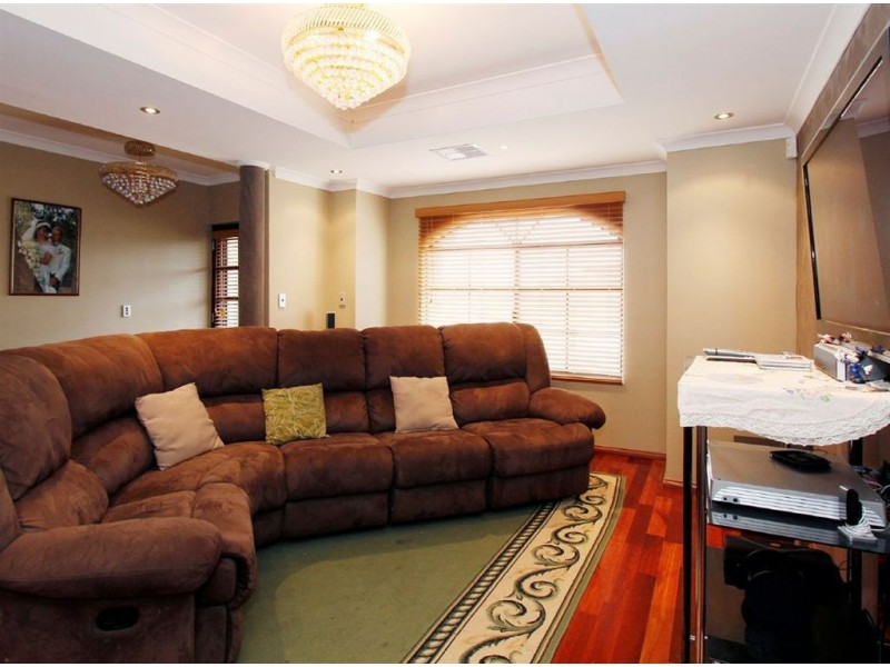 2 Boncath Road, Butler WA 6036