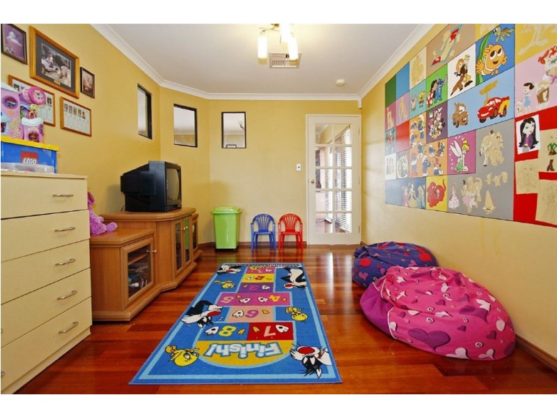 2 Boncath Road, Butler WA 6036