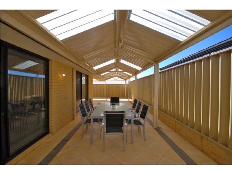 8 Renville Link, Ridgewood WA 6030