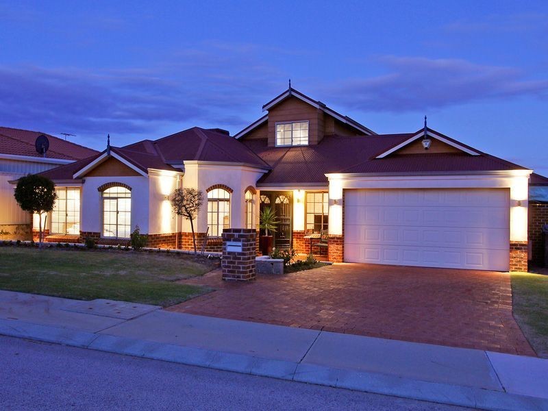 28 Blairgowie Heights, Kinross WA 6028