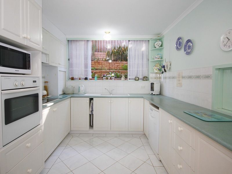 17 Simpson Street, Quinns Rocks WA 6030