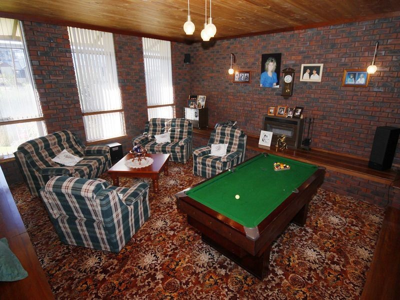 17 Simpson Street, Quinns Rocks WA 6030