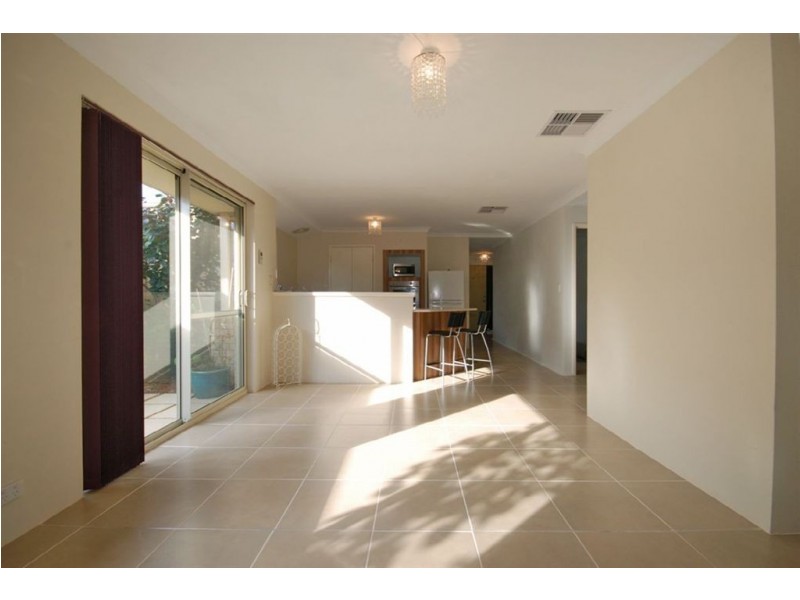 47 Sanctuary Gardens, Ridgewood WA 6030