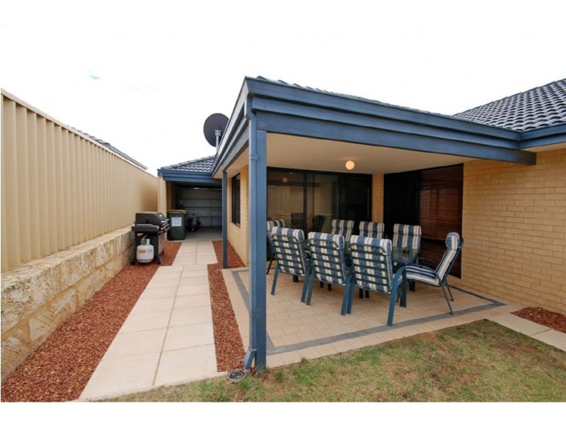 89 Camborne Parkway, Butler WA 6036