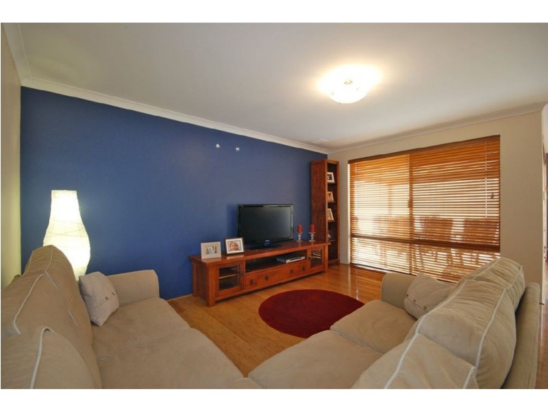 89 Camborne Parkway, Butler WA 6036