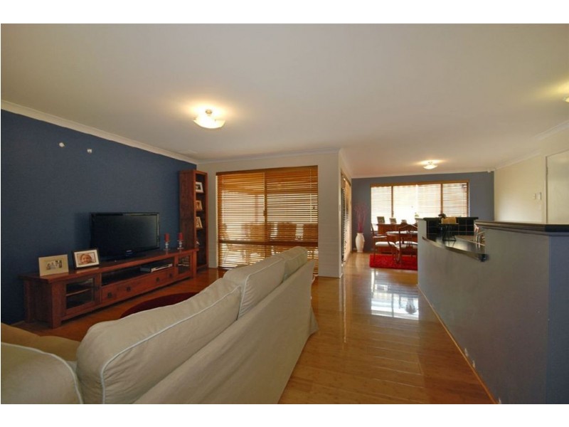 89 Camborne Parkway, Butler WA 6036