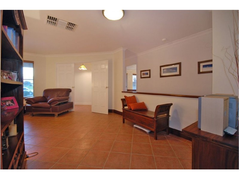 12 Abbeville Circle, Mindarie WA 6030