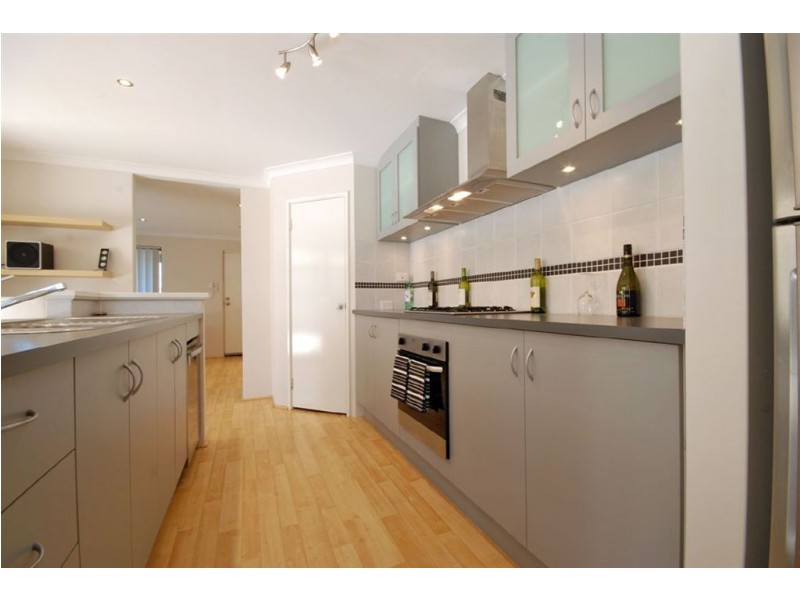 21 Bradman Drive, Butler WA 6036