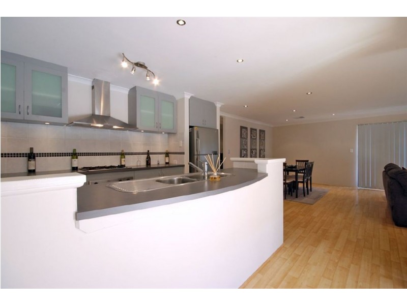 21 Bradman Drive, Butler WA 6036