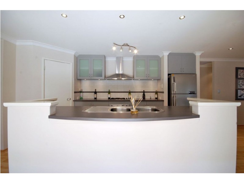 21 Bradman Drive, Butler WA 6036