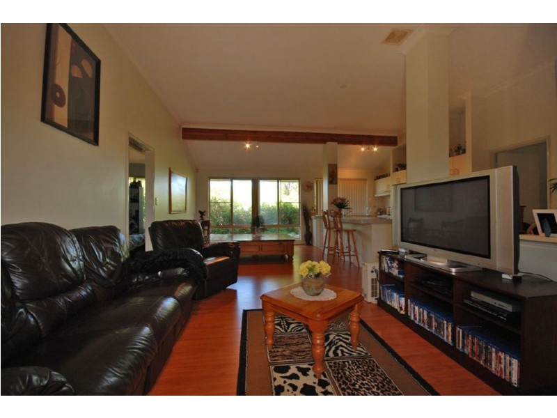 2/33 Savona Grove, Mindarie WA 6030