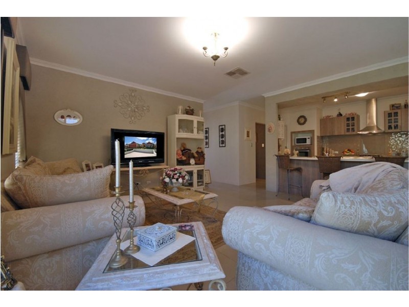 7 Shelburne Gardens, Ridgewood WA 6030