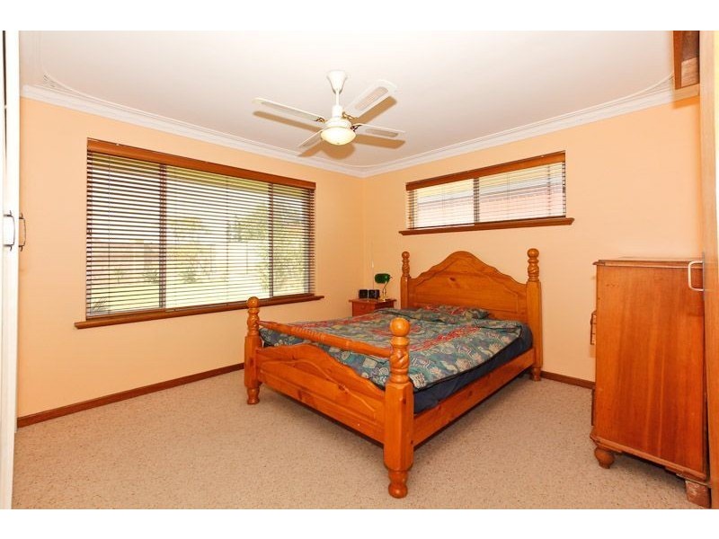 2 Roper Link, Wanneroo WA 6065