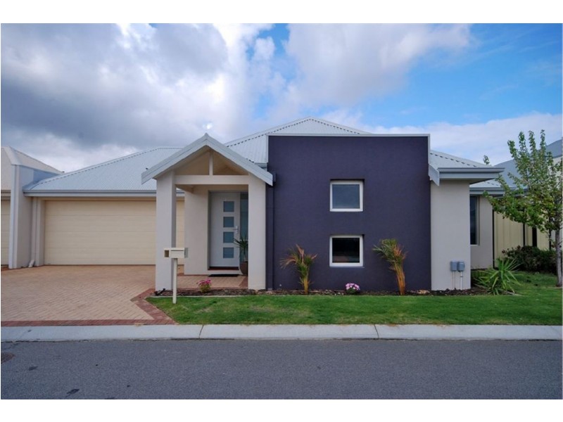 8 Tambelyn Street, Clarkson WA 6030