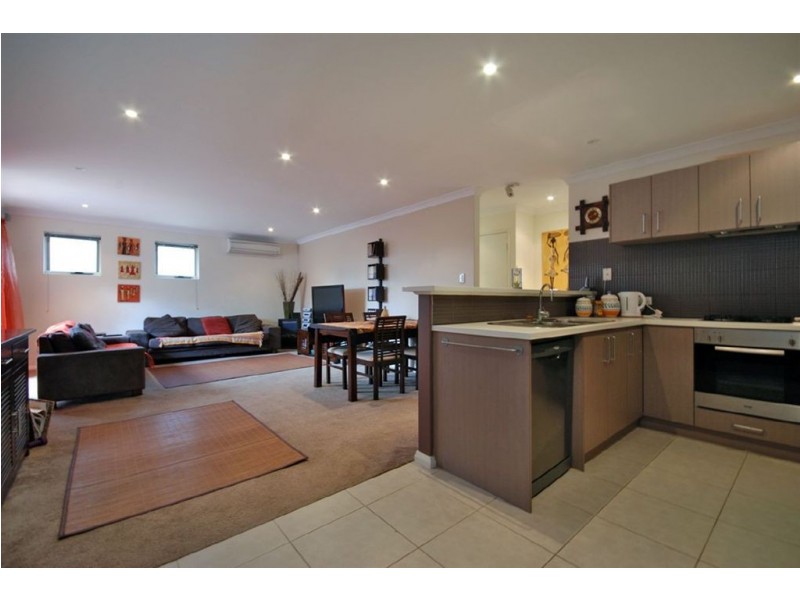 8 Tambelyn Street, Clarkson WA 6030