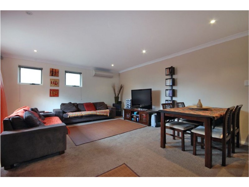 8 Tambelyn Street, Clarkson WA 6030