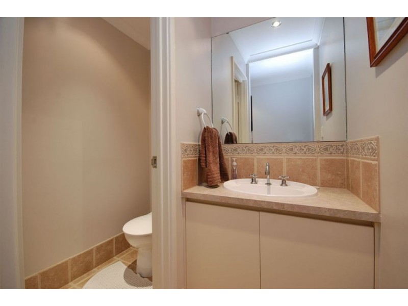 6 Vulcan Place, Quinns Rocks WA 6030