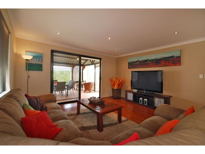 10 Lomita Link, Clarkson WA 6030