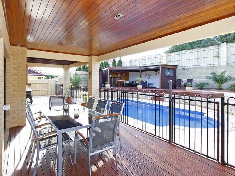 68 Cristobal Crescent, Mindarie WA 6030