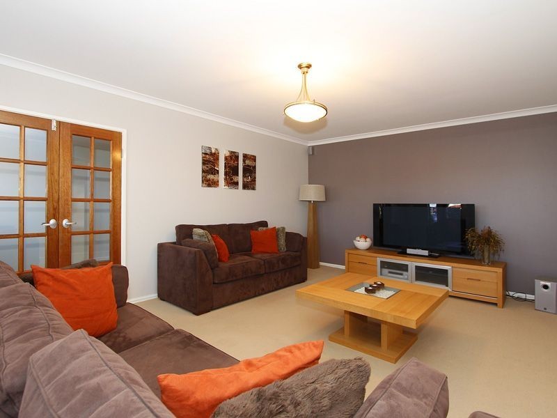 68 Cristobal Crescent, Mindarie WA 6030