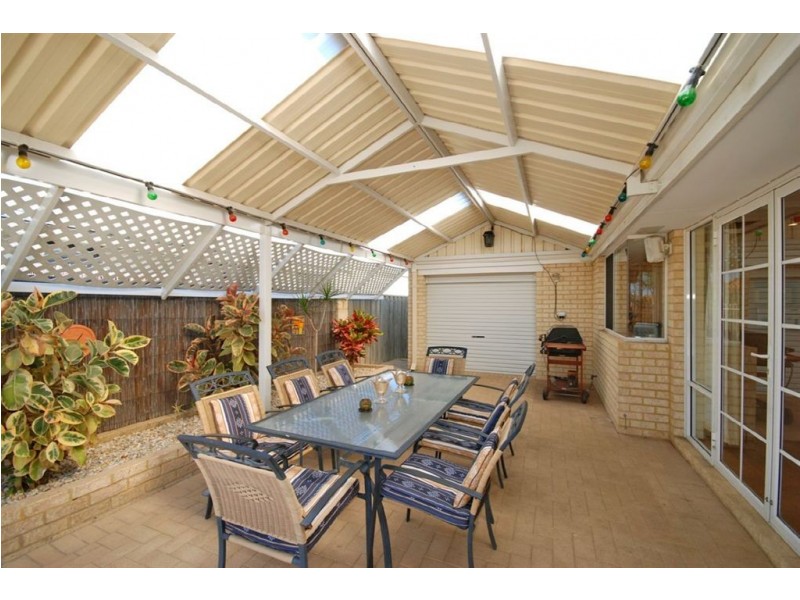 19 Gateshead Loop, Mindarie WA 6030
