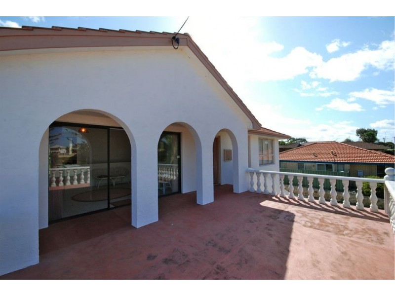 29 Mindarie Drive, Quinns Rocks WA 6030