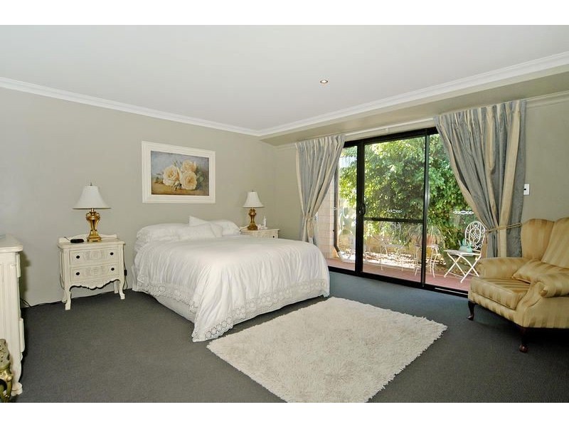 9 Dumaresq Loop, Quinns Rocks WA 6030