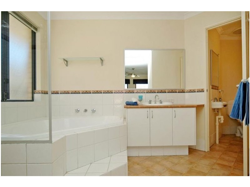 10 Glengyle Turn, Jindalee WA 6036