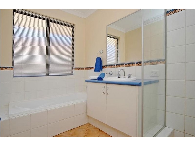 10 Glengyle Turn, Jindalee WA 6036
