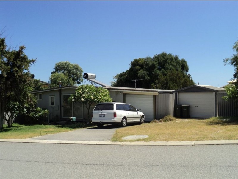 12 Fourth Avenue, Burns Beach WA 6028