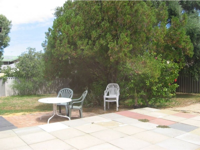 12 Fourth Avenue, Burns Beach WA 6028