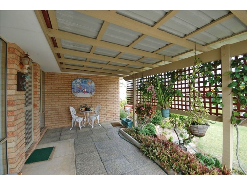 35 St Ives Drive, Yanchep WA 6035