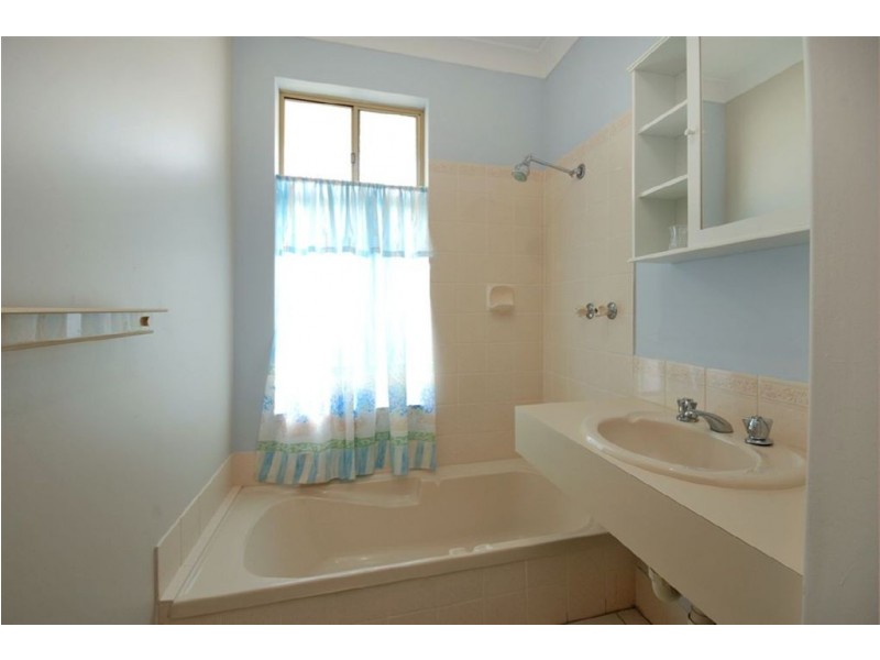 35 St Ives Drive, Yanchep WA 6035