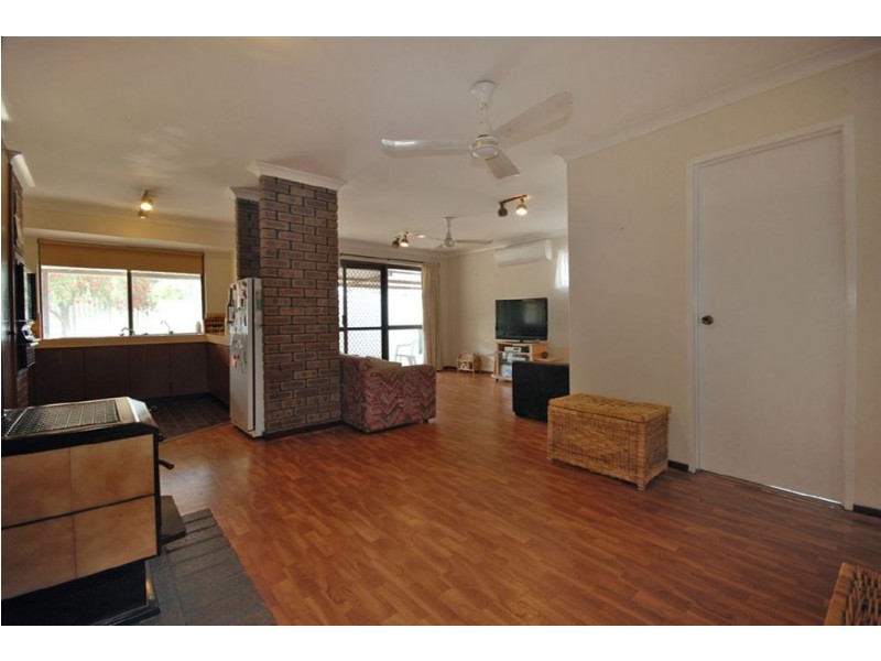 35 Chadstone Road, Craigie WA 6025