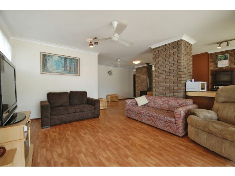 35 Chadstone Road, Craigie WA 6025