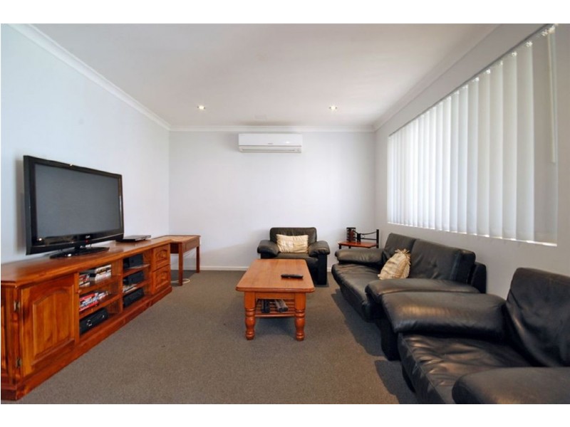 21 Bateson Heights, Clarkson WA 6030