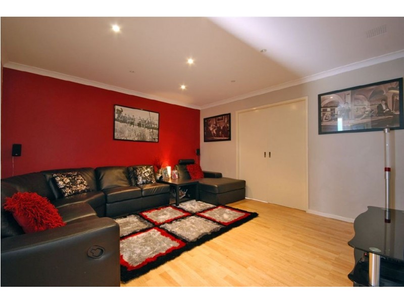 23 Wiltshire Entrance, Butler WA 6036