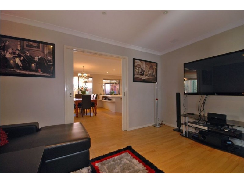 23 Wiltshire Entrance, Butler WA 6036