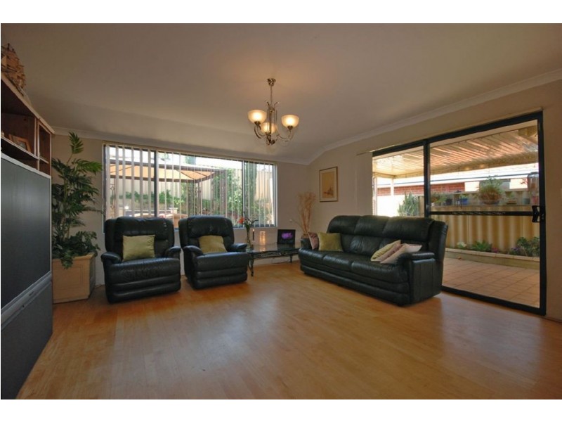 23 Wiltshire Entrance, Butler WA 6036