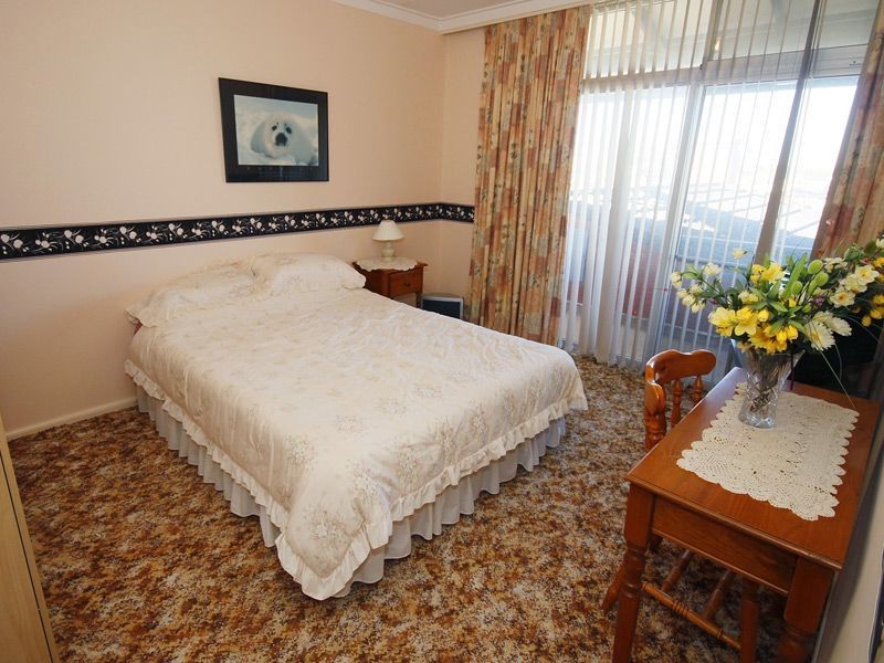 17 Simpson Street, Quinns Rocks WA 6030
