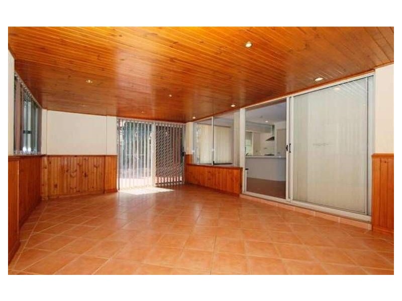 33 Addison Gardens, Merriwa WA 6030