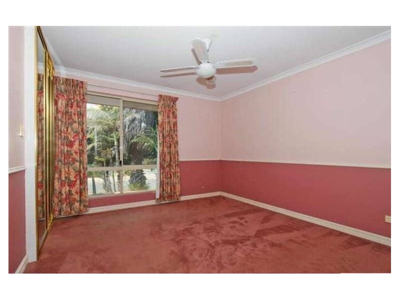 33 Addison Gardens, Merriwa WA 6030