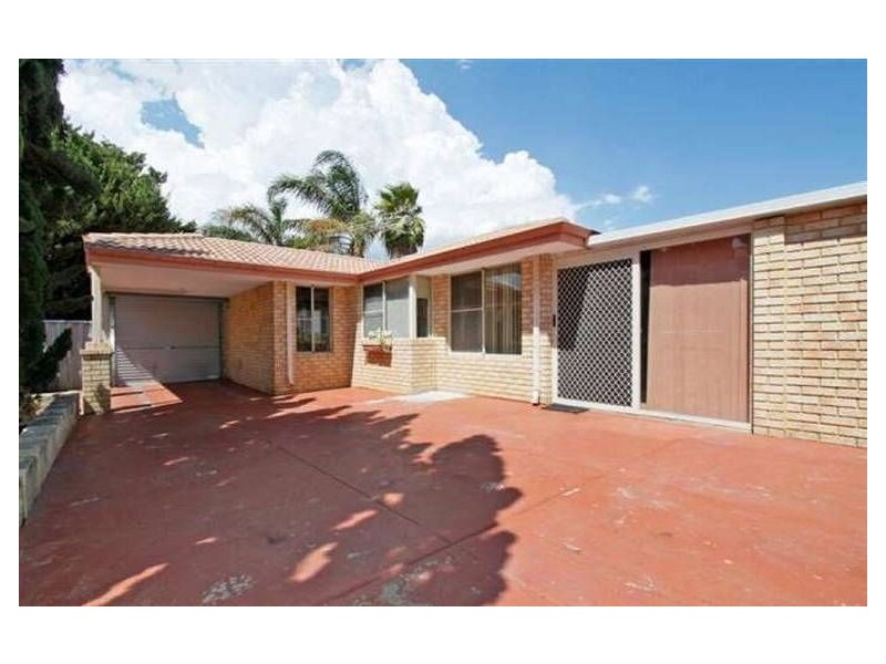 33 Addison Gardens, Merriwa WA 6030