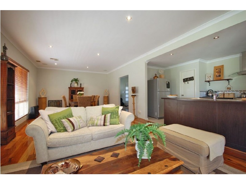 38 Hacienda Drive, Clarkson WA 6030