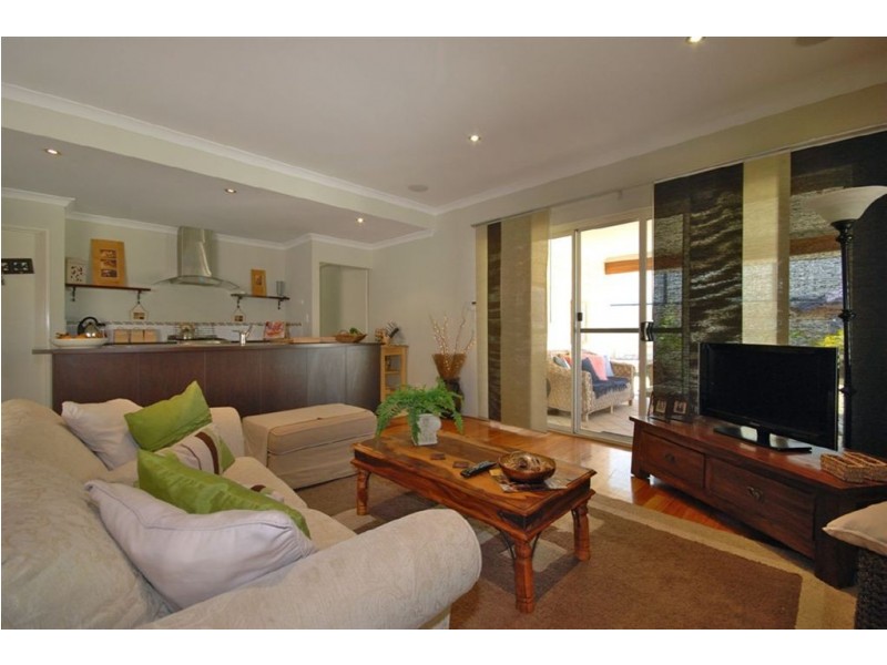 38 Hacienda Drive, Clarkson WA 6030