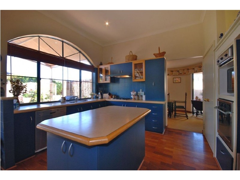 3 Avondale Court, Mindarie WA 6030