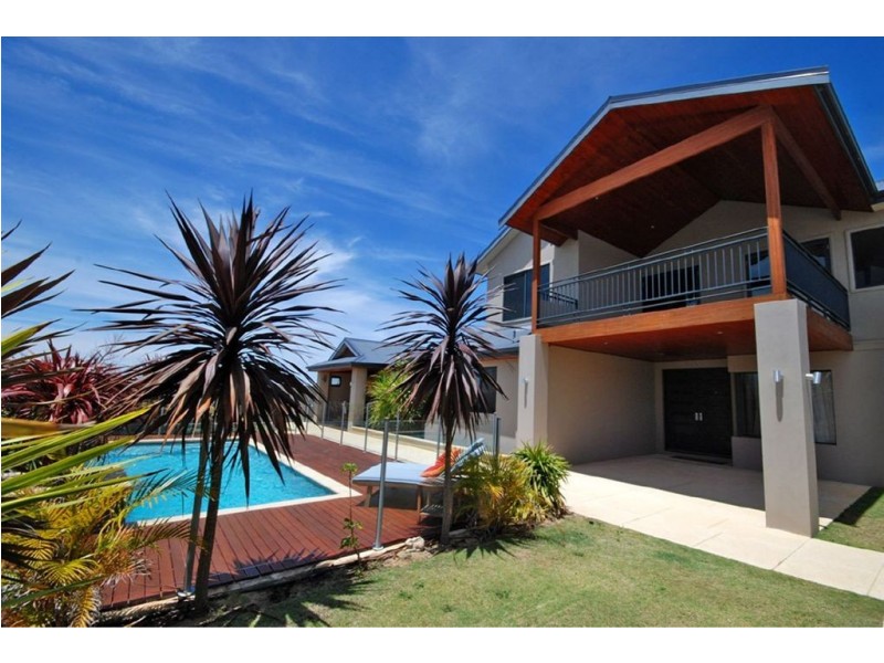 32 Fineview Crescent, Carramar WA 6031