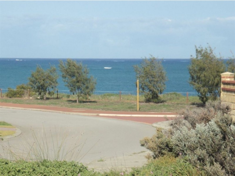 267 Ocean Drive, Quinns Rocks WA 6030
